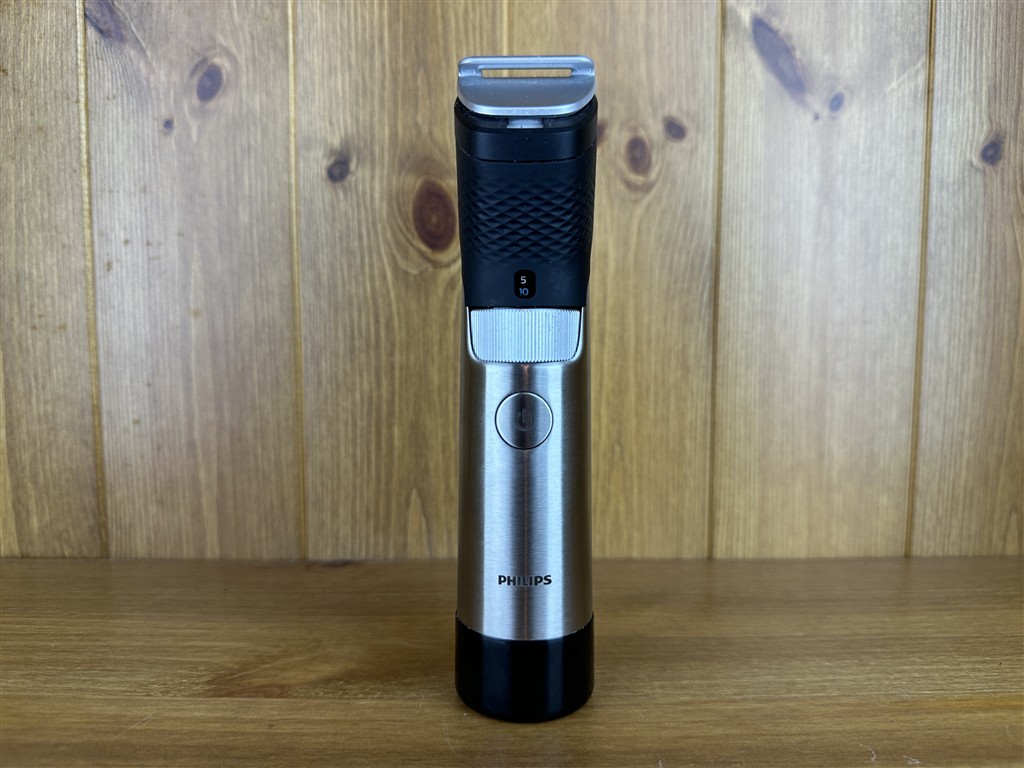 Philips Beard Trimmer Series 9000 Model BT9810 Philips Beard Trimmer Series 9000 Model BT9810