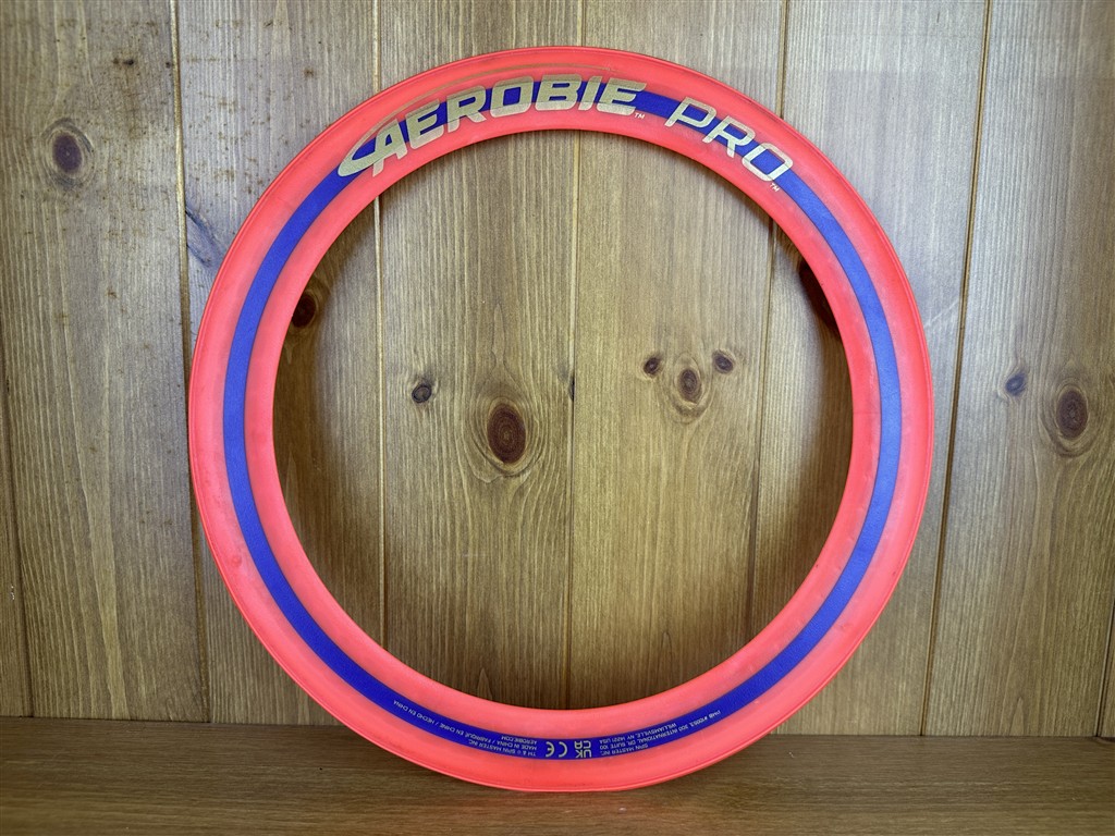 Aerobie Pro Ring frisbee - Guinness World Record holder Aerobie Pro Ring frisbee - Guinness World Record holder